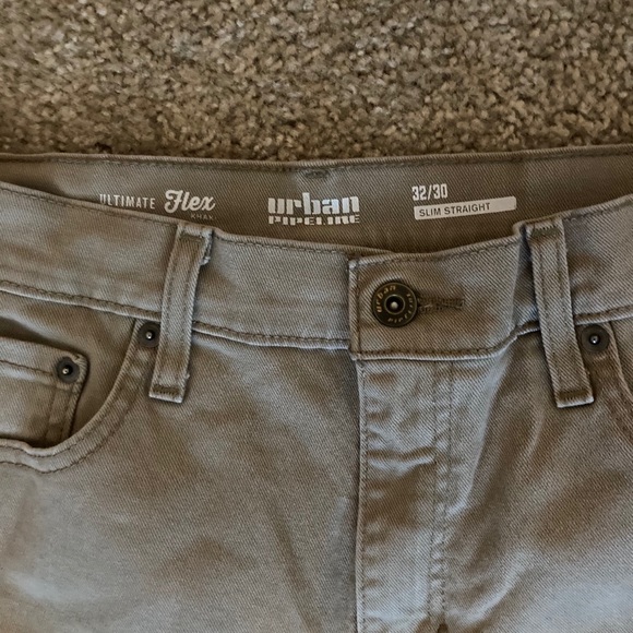 Urban Pipeline Khaki Jeans - Picture 2 of 2